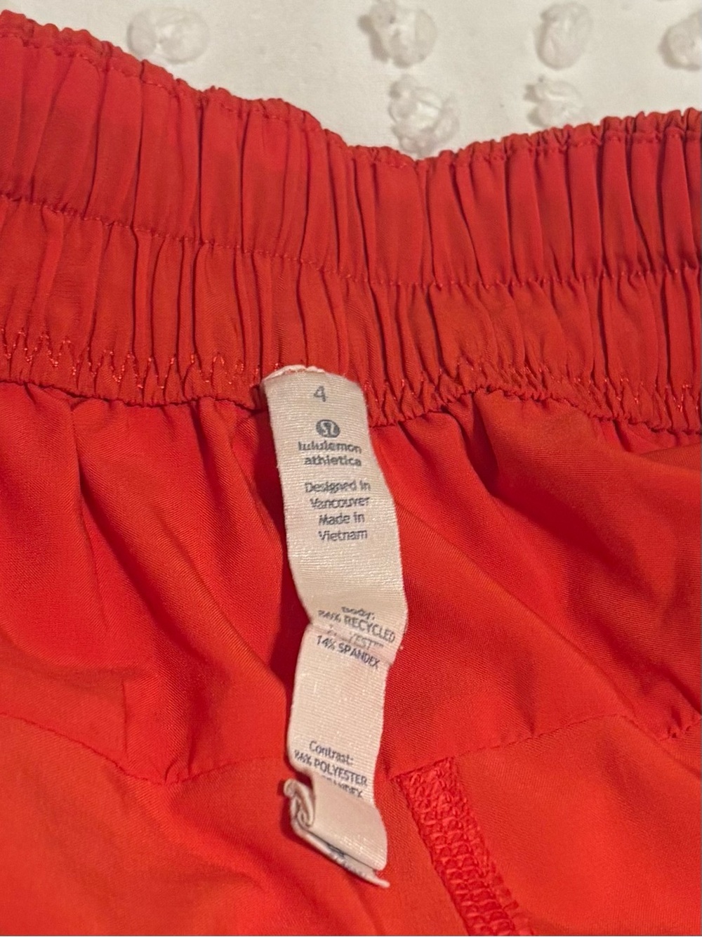 Luluemon Drawstring Shorts - Picture 4 of 4